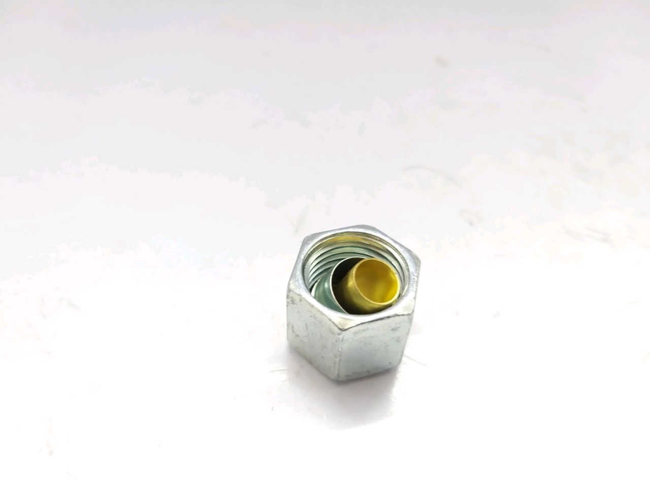 Conector metal (d 8/10 mm)