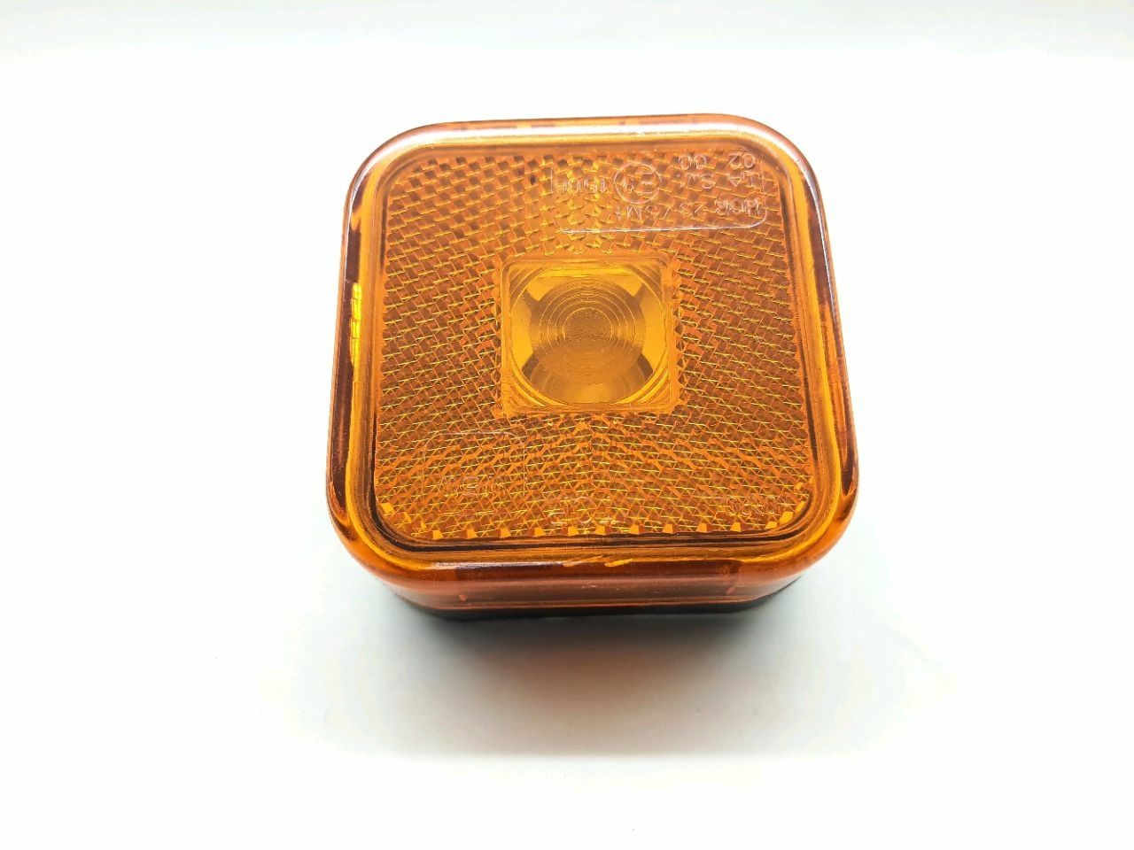 Фонарь габаритный (LO134) LED желт.