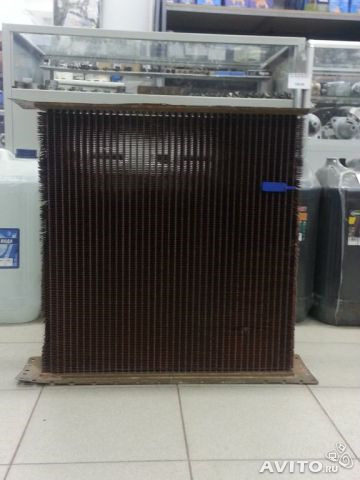 Miez de radiator DT-75 (4-rînduri)