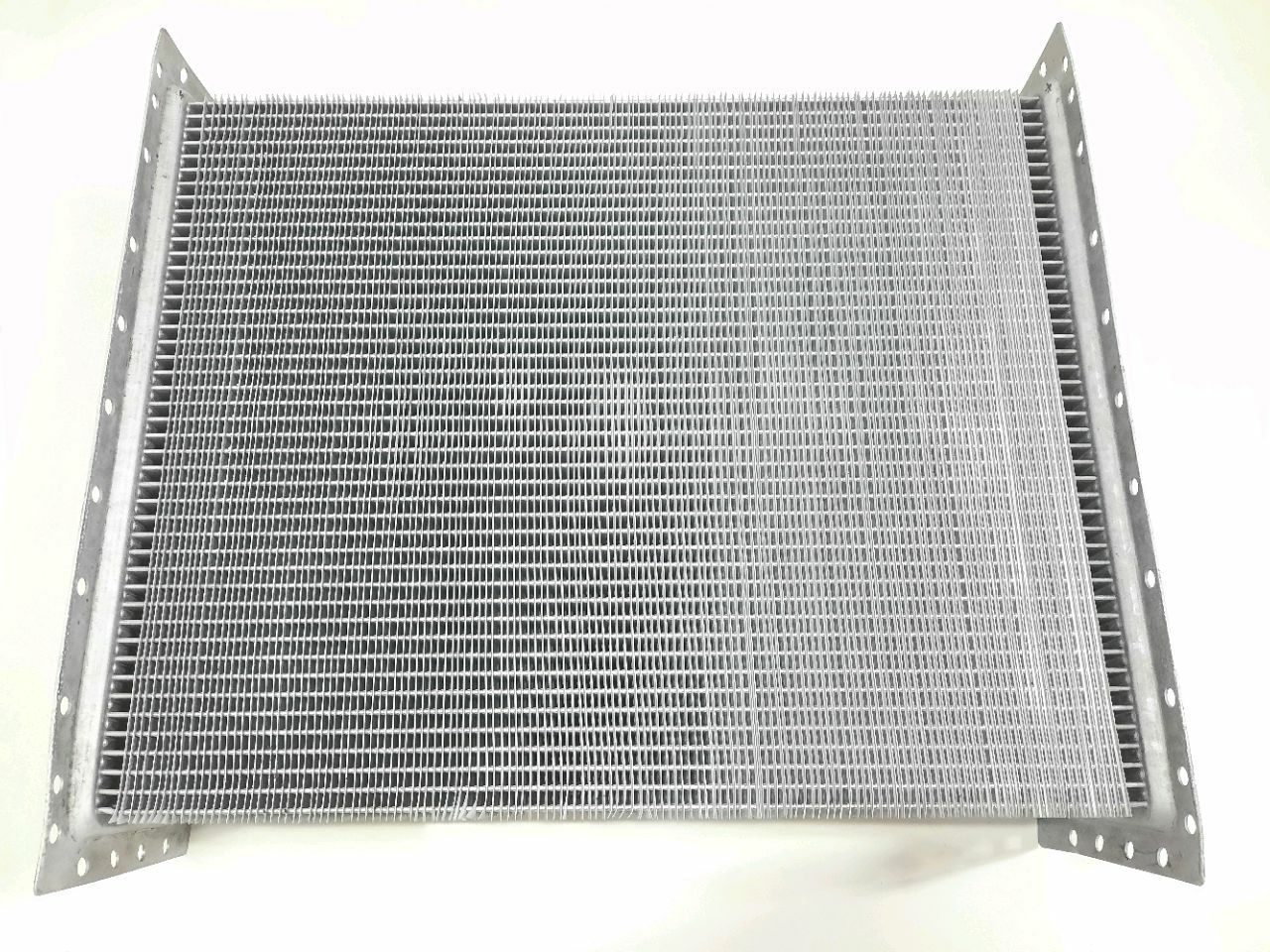 Miez de radiator MTZ-1221 (5-rînduri) (aluminiu) (BMZ)