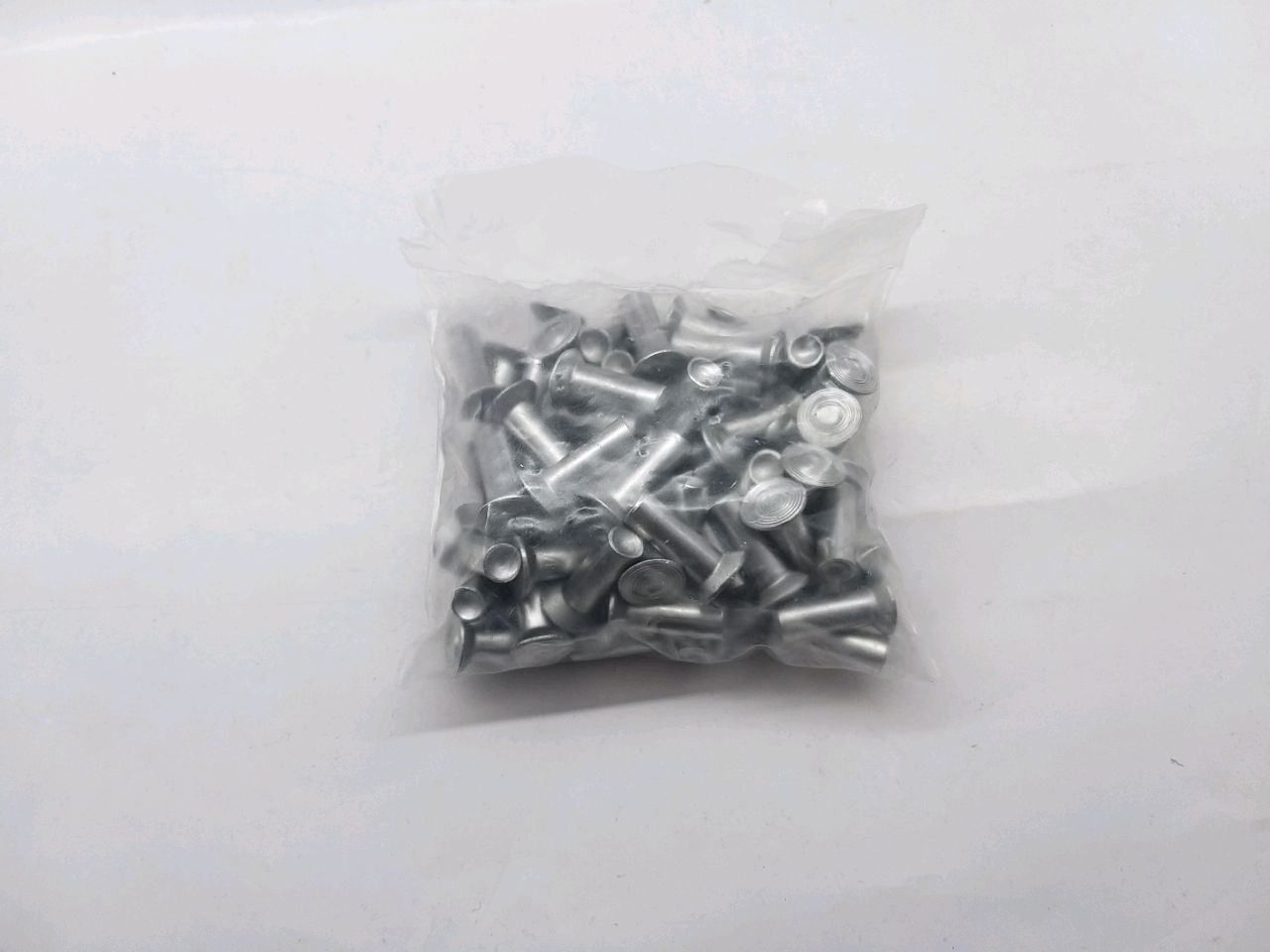 Set nituri de aluminiu Nr.20 (8x24.64buc)
