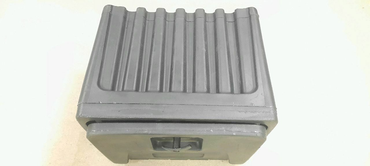 Ящик для инструмента пластик 400мм (прицеп)